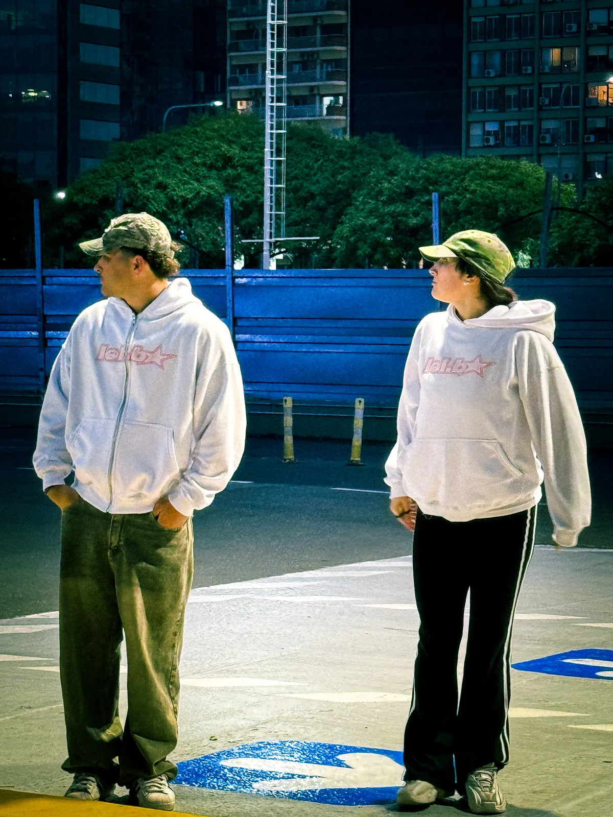 CAMPERA BLANCA — 6